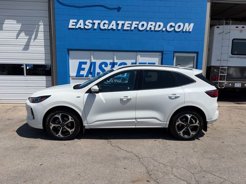 2023 Ford Escape