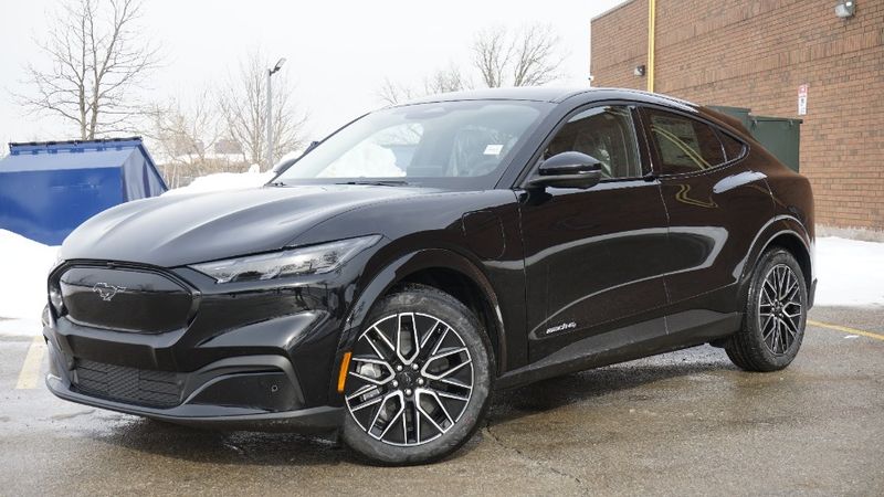 2025 Ford Mustang Mach-E