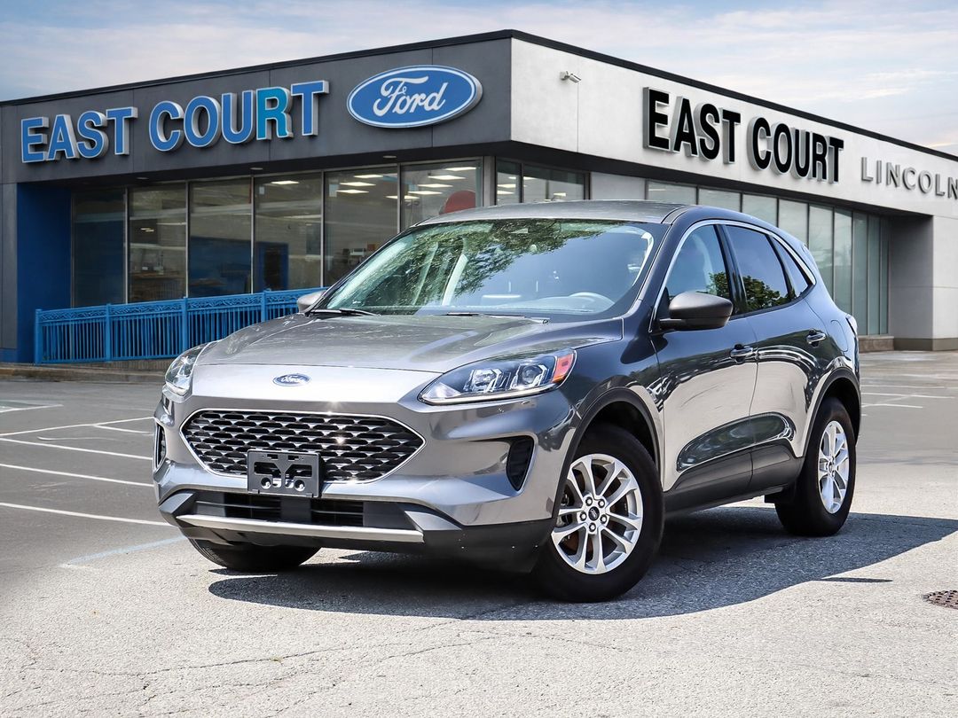 Used 2022 Ford Escape SE L13980