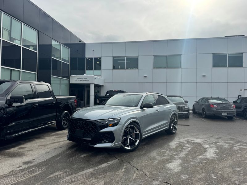 2025 Audi RS Q8