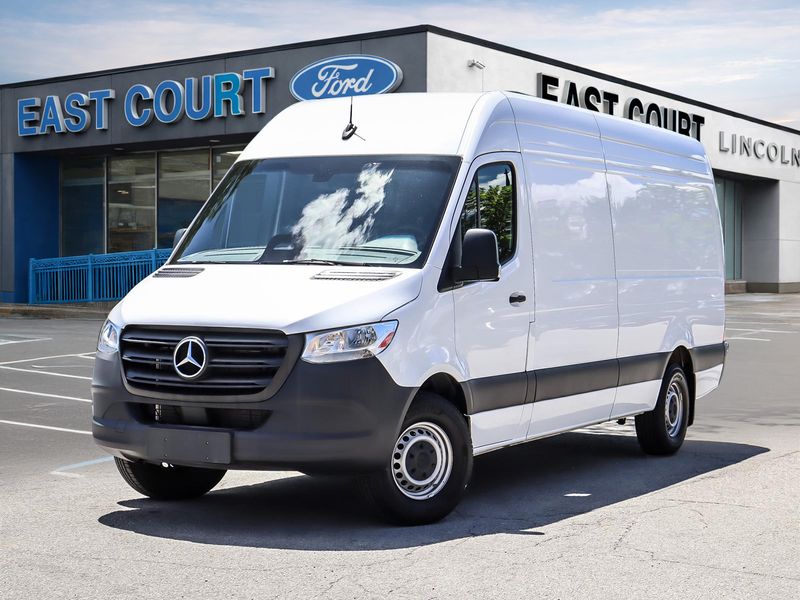 2025 Mercedes-Benz Sprinter