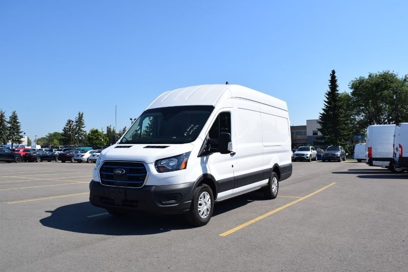 2023 Ford E-Transit