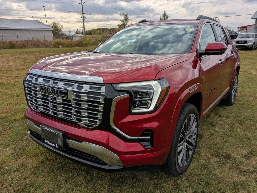 Used 2026 GMC Terrain AWD-Denali 26514A