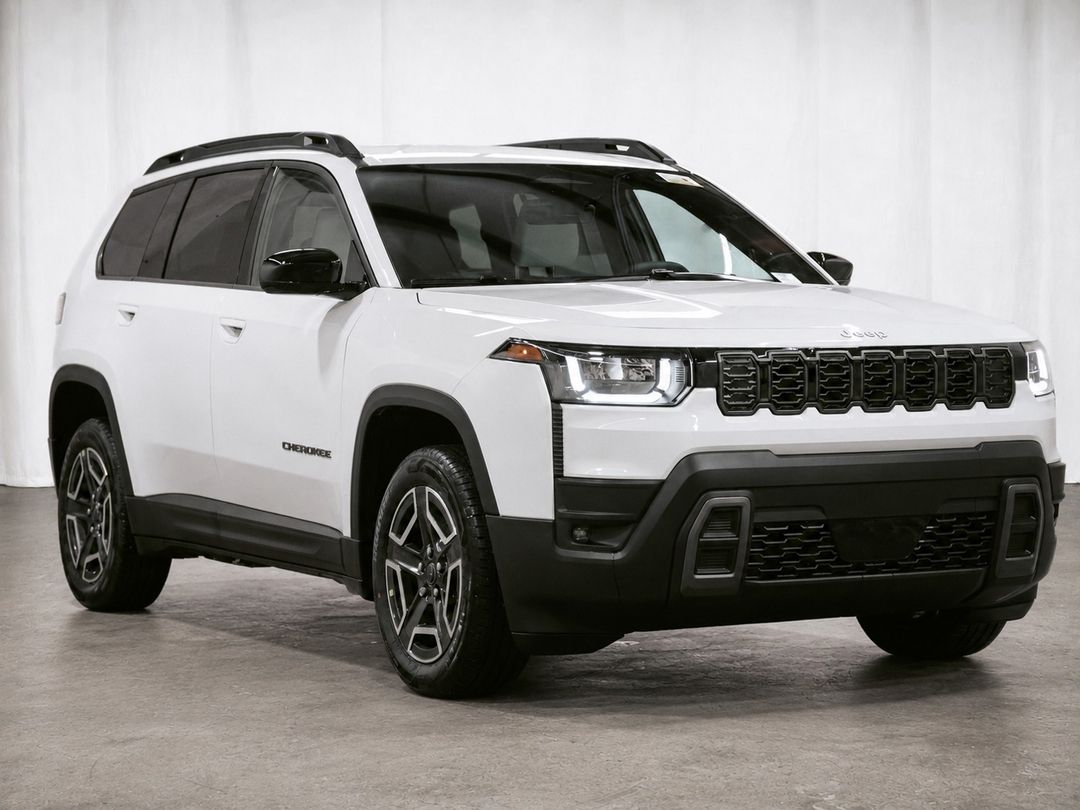 New 2026 Jeep Cherokee Laredo KM2625