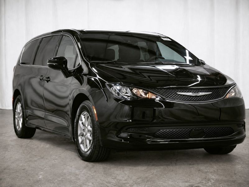 2026 Chrysler Grand Caravan
