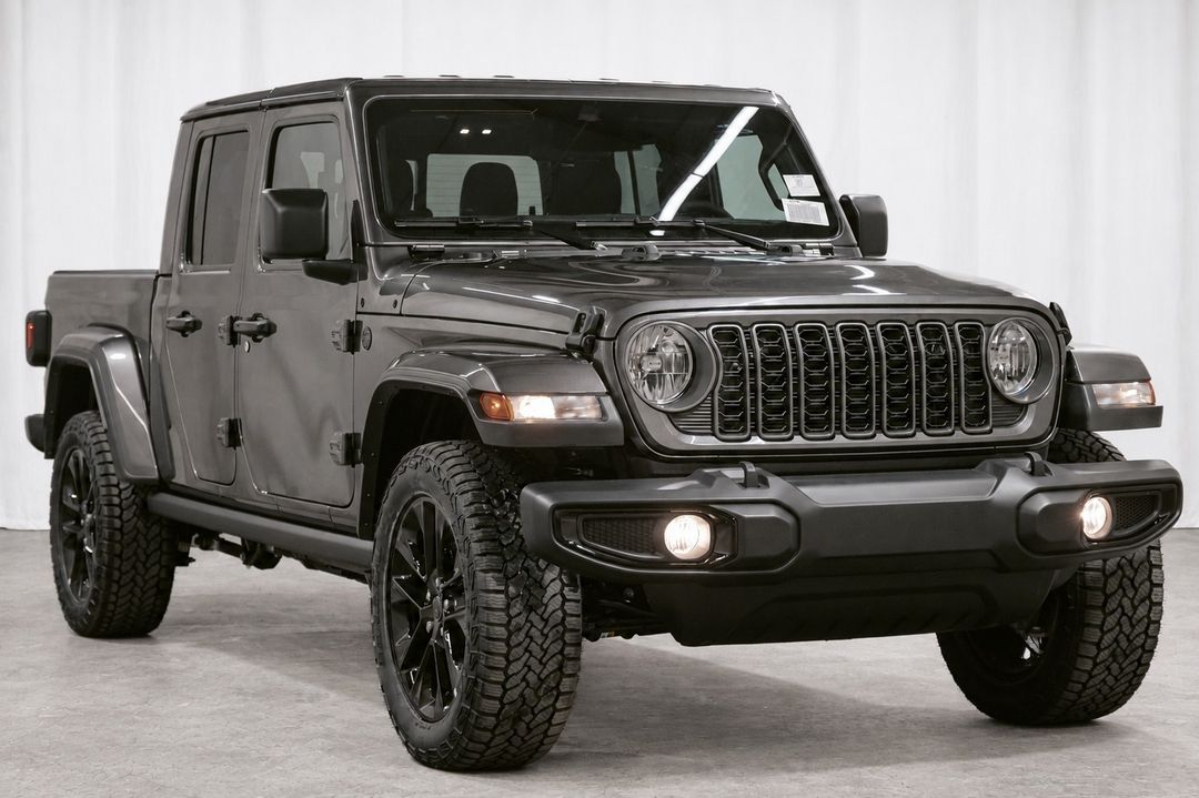 New 2026 Jeep Gladiator NightHawk JT2605