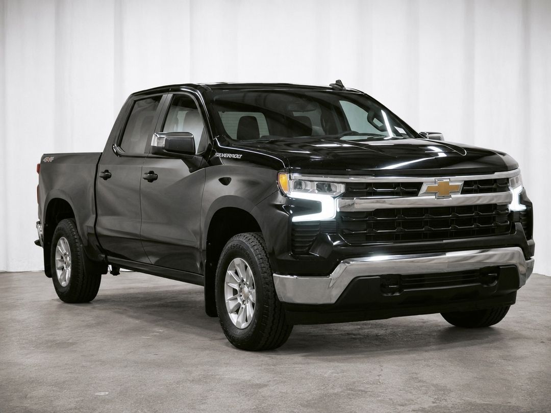 Used 2025 Chevrolet Silverado-1500 LT 15326