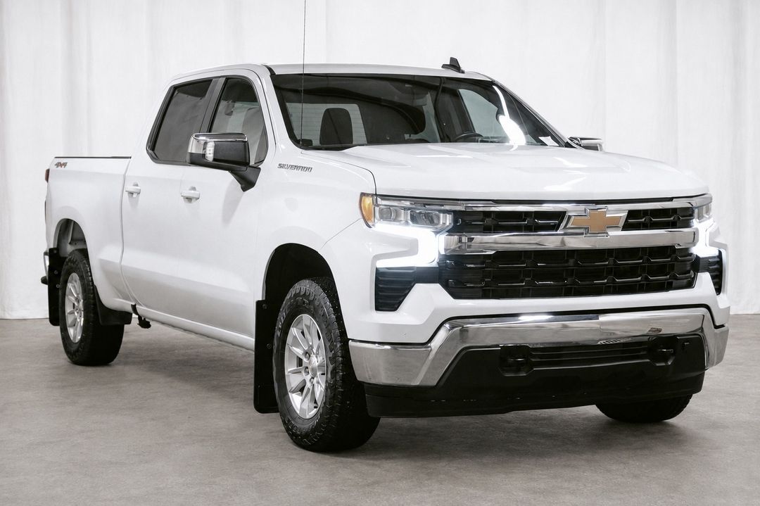 Used 2023 Chevrolet Silverado-1500 LT 15347