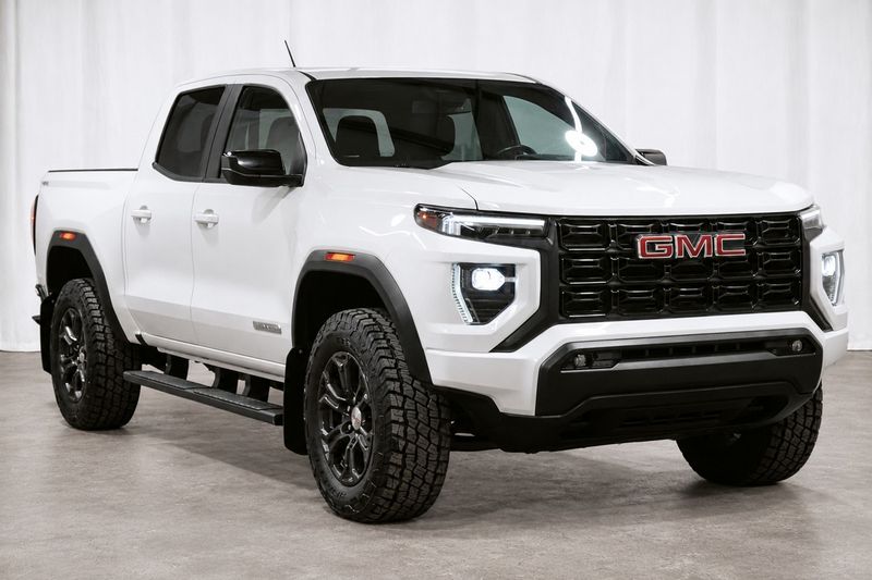 2023 GMC Canyon