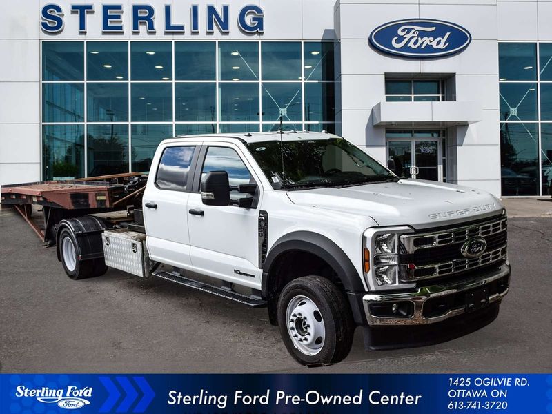 2025 Ford Super Duty F-550 DRW