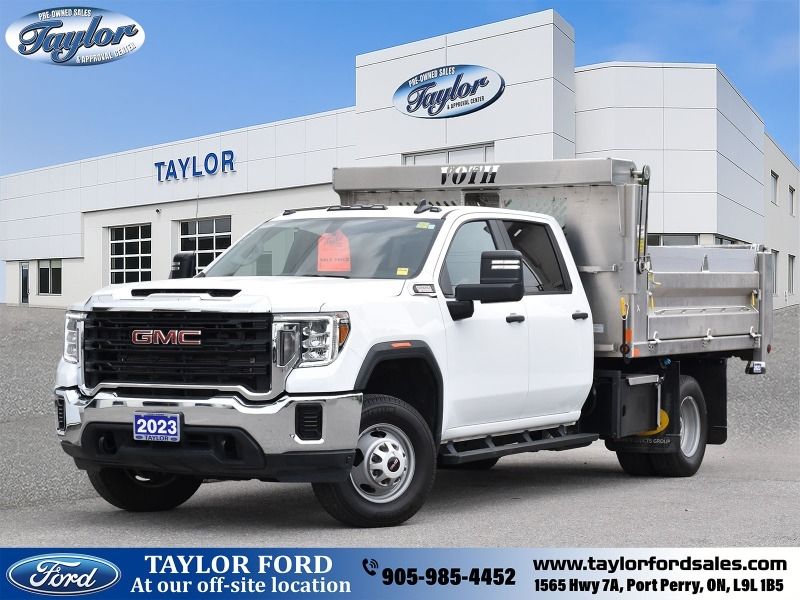 2023 GMC Sierra 3500HD CC