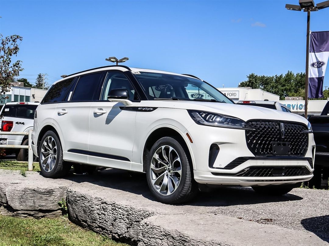 New 2026 Lincoln Aviator Premiere FN6890