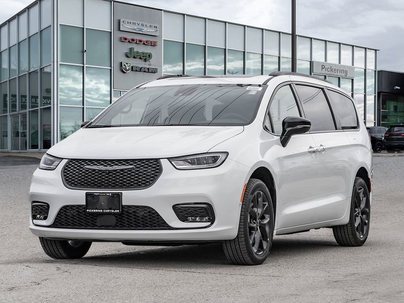 2026 Chrysler Pacifica