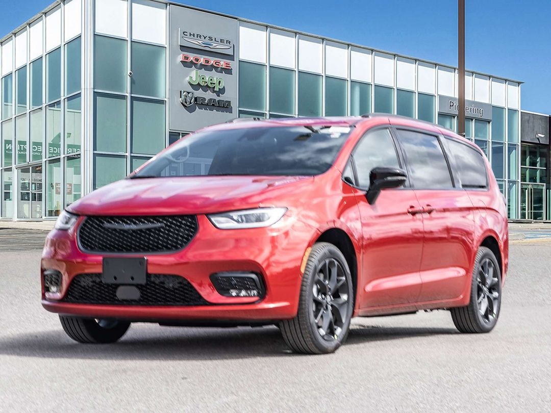 New 2026 Chrysler Pacifica Select CP26019