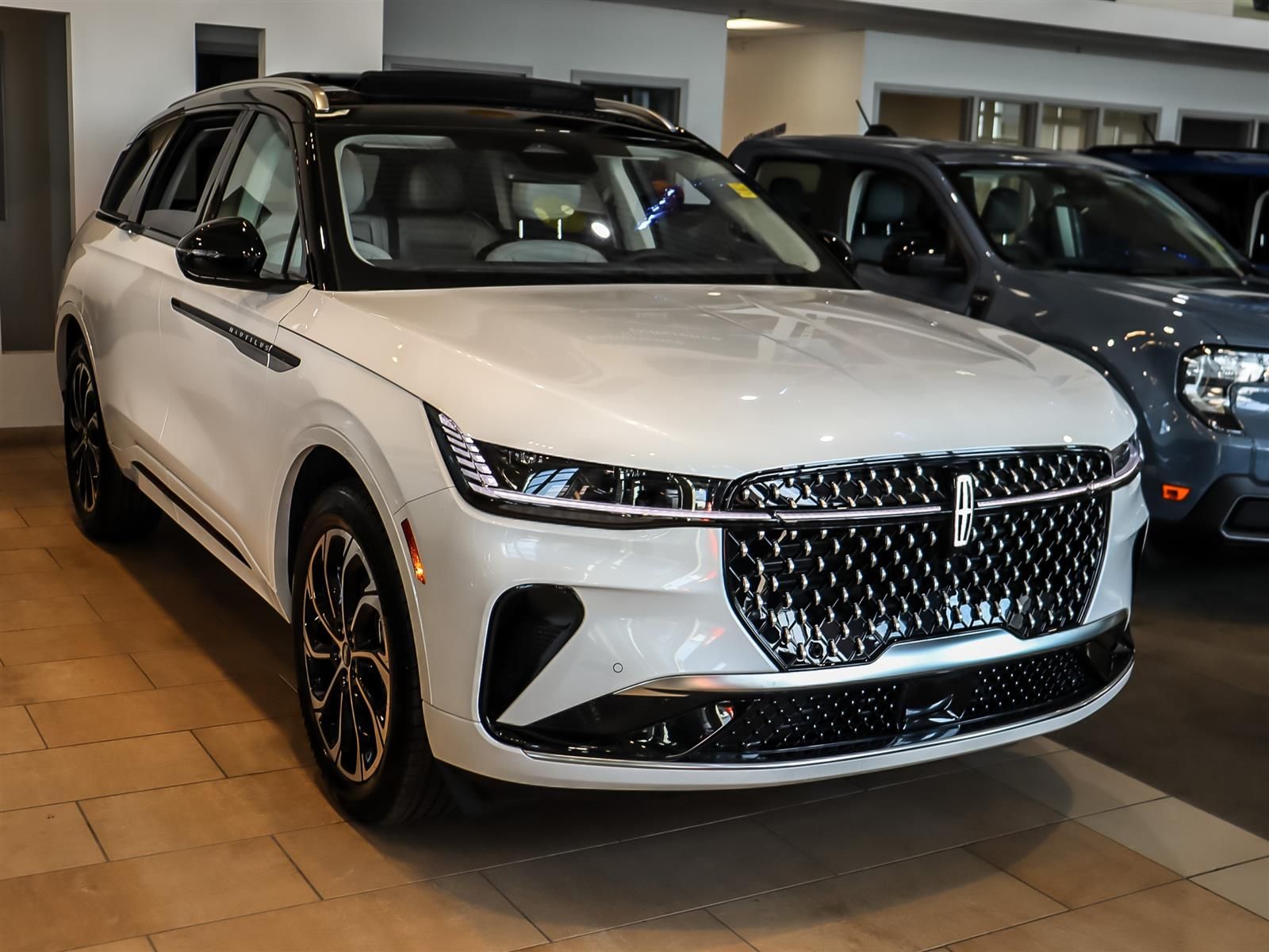 New 2026 Lincoln Nautilus Reserve FN7196