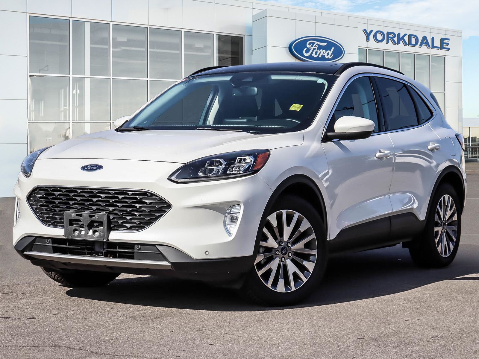 Used 2022 Ford Escape Titanium YN13118B