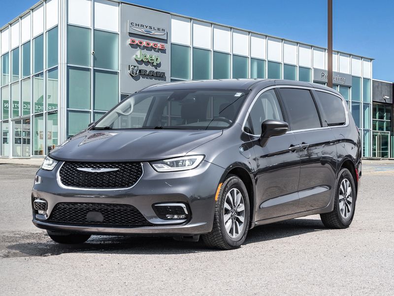 2022 Chrysler Pacifica Hybrid