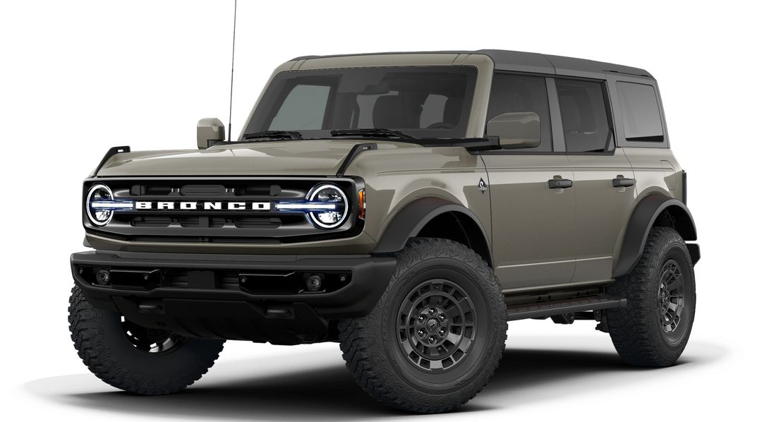 New 2026 Ford Bronco Outer-Banks YN13688