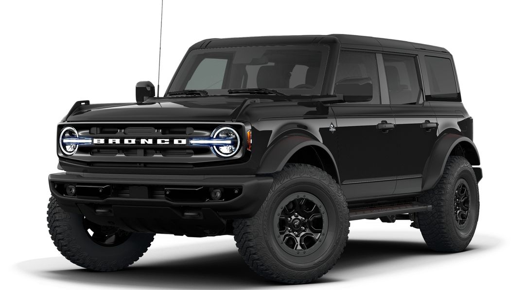 New 2026 Ford Bronco Outer-Banks YN13702