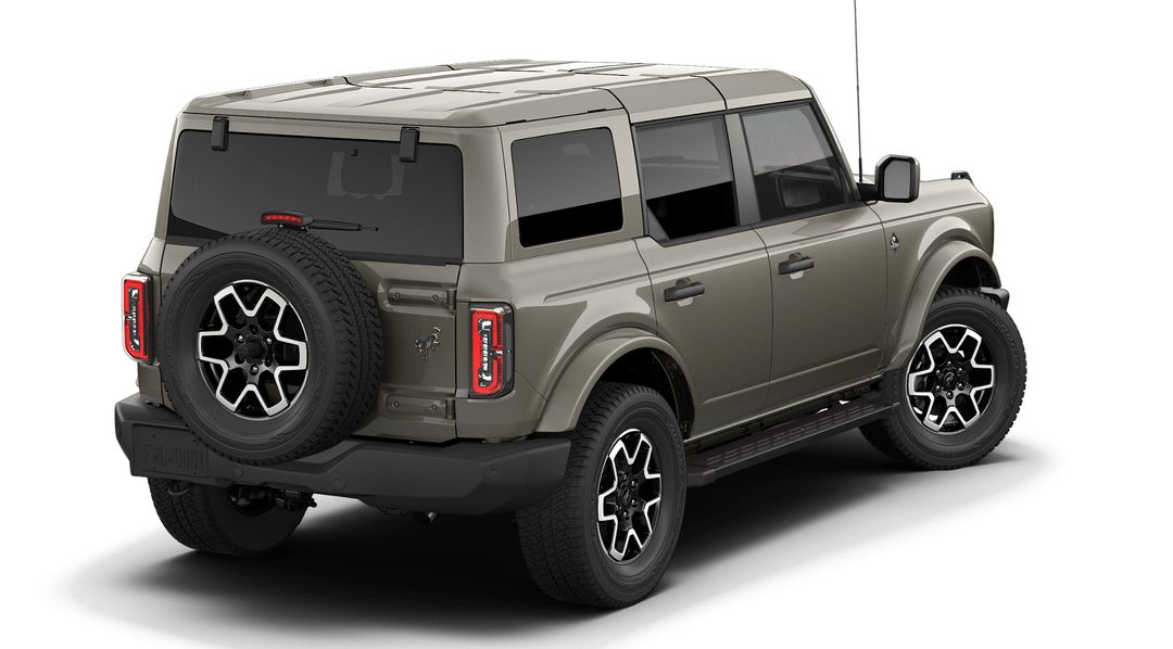 New 2026 Ford Bronco Outer-Banks E8BP973T7