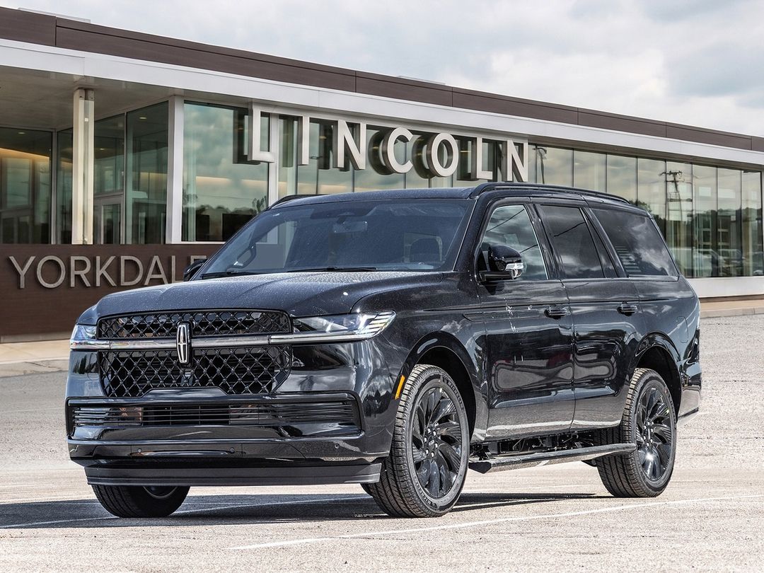 New 2027 Lincoln Navigator Reserve YN13726