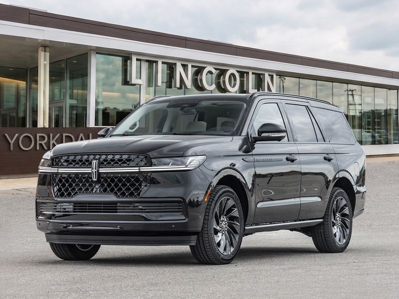 2027 Lincoln Navigator