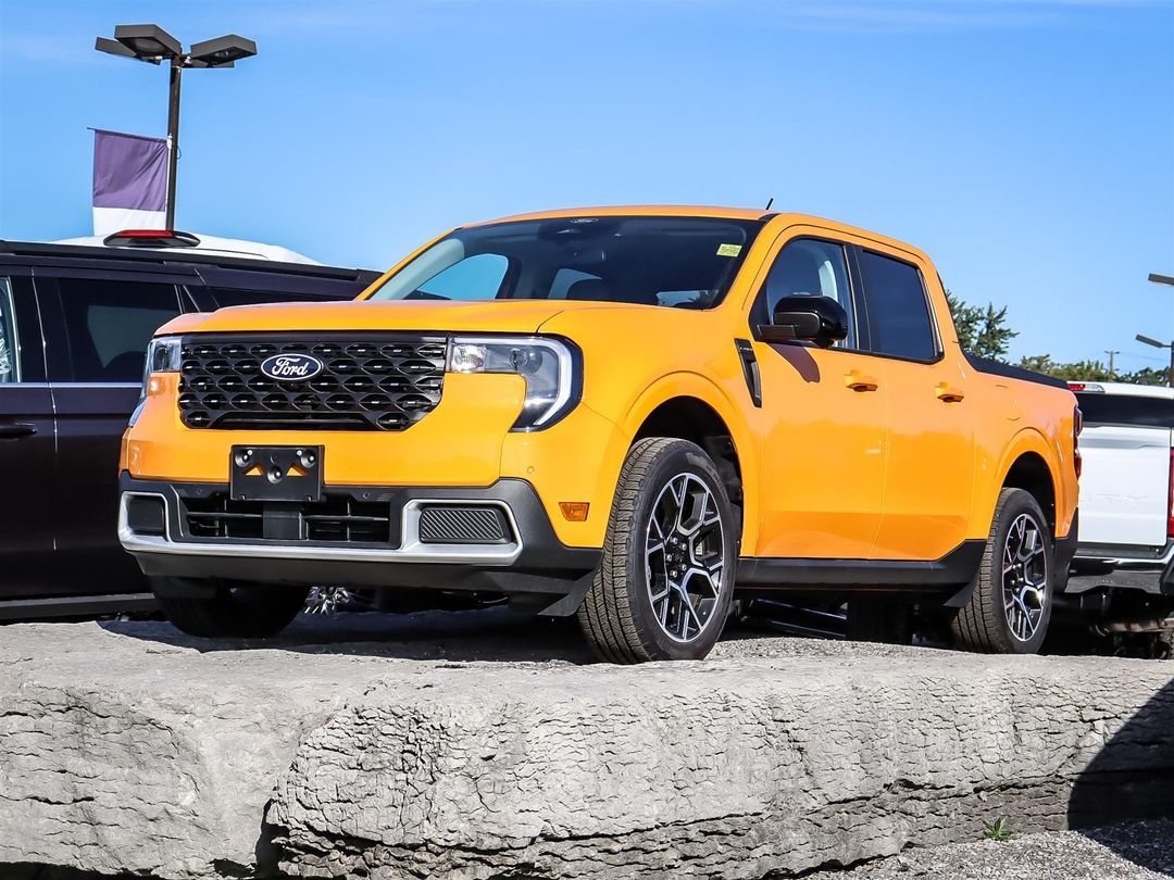 New 2026 Ford Maverick LARIAT FN7595