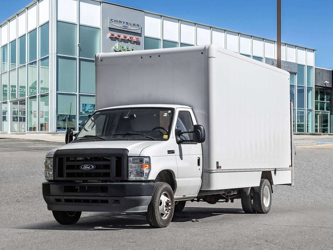 Used 2024 Ford E-450 PC22689