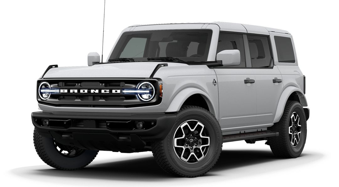 New 2026 Ford Bronco Outer-Banks YN13835