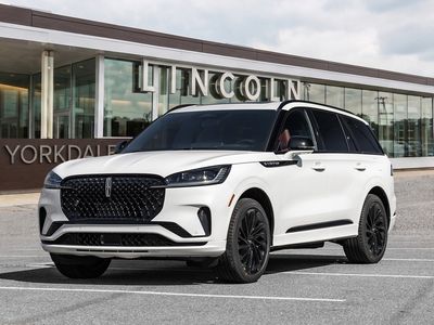 2027 Lincoln Aviator