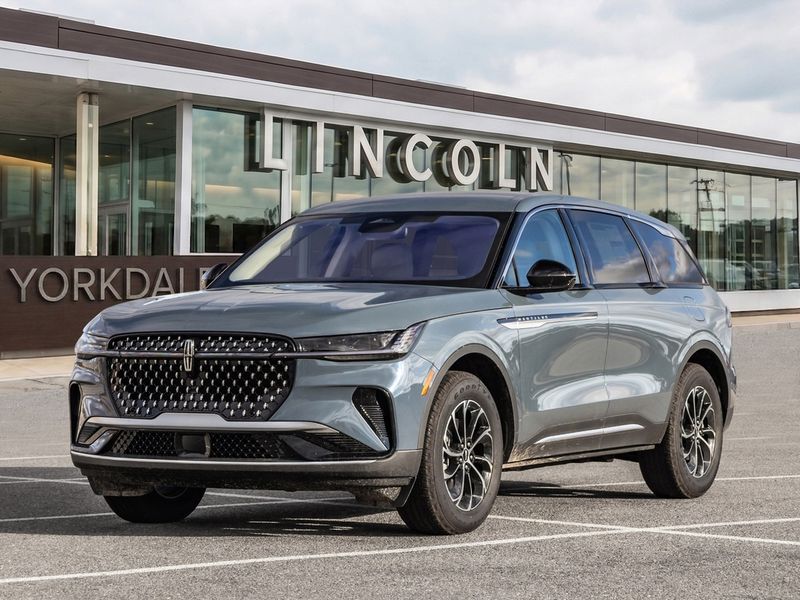 2026 Lincoln Nautilus