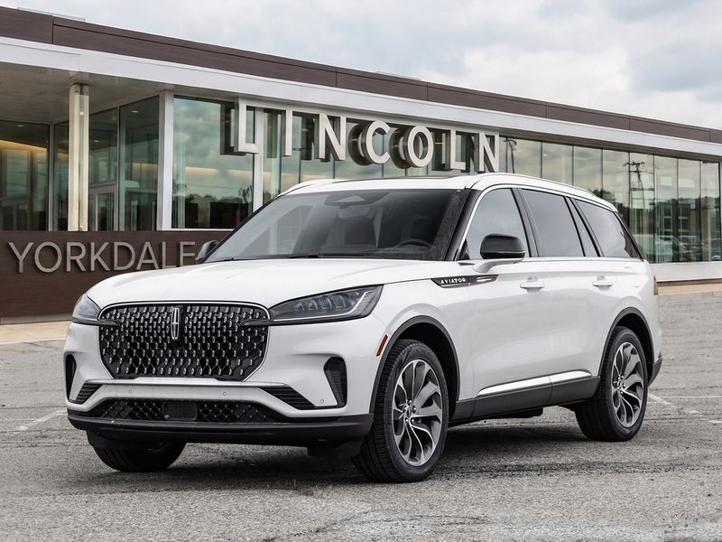 2027 Lincoln Aviator