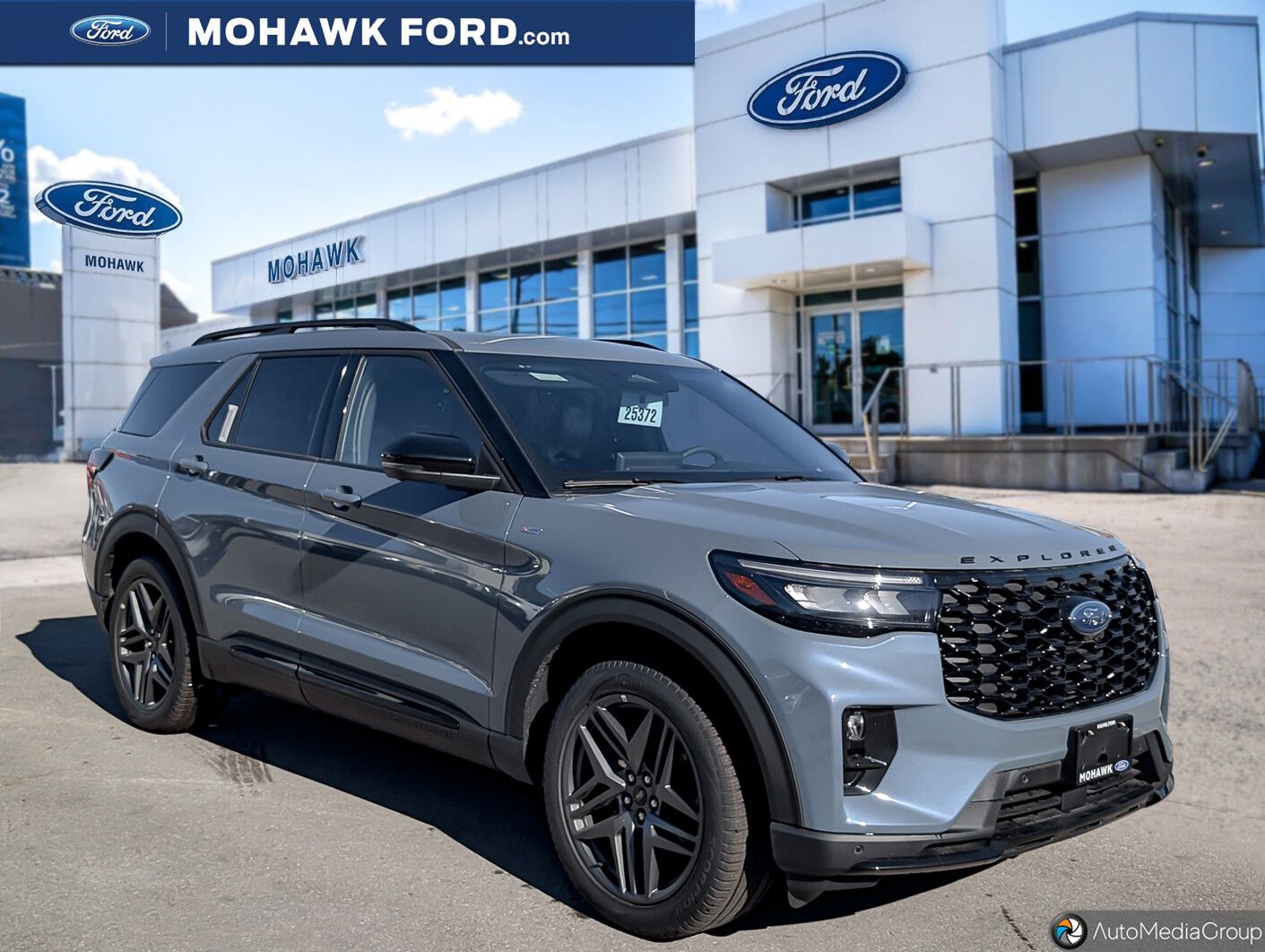 New 2026 Ford Explorer ST-Line 025372