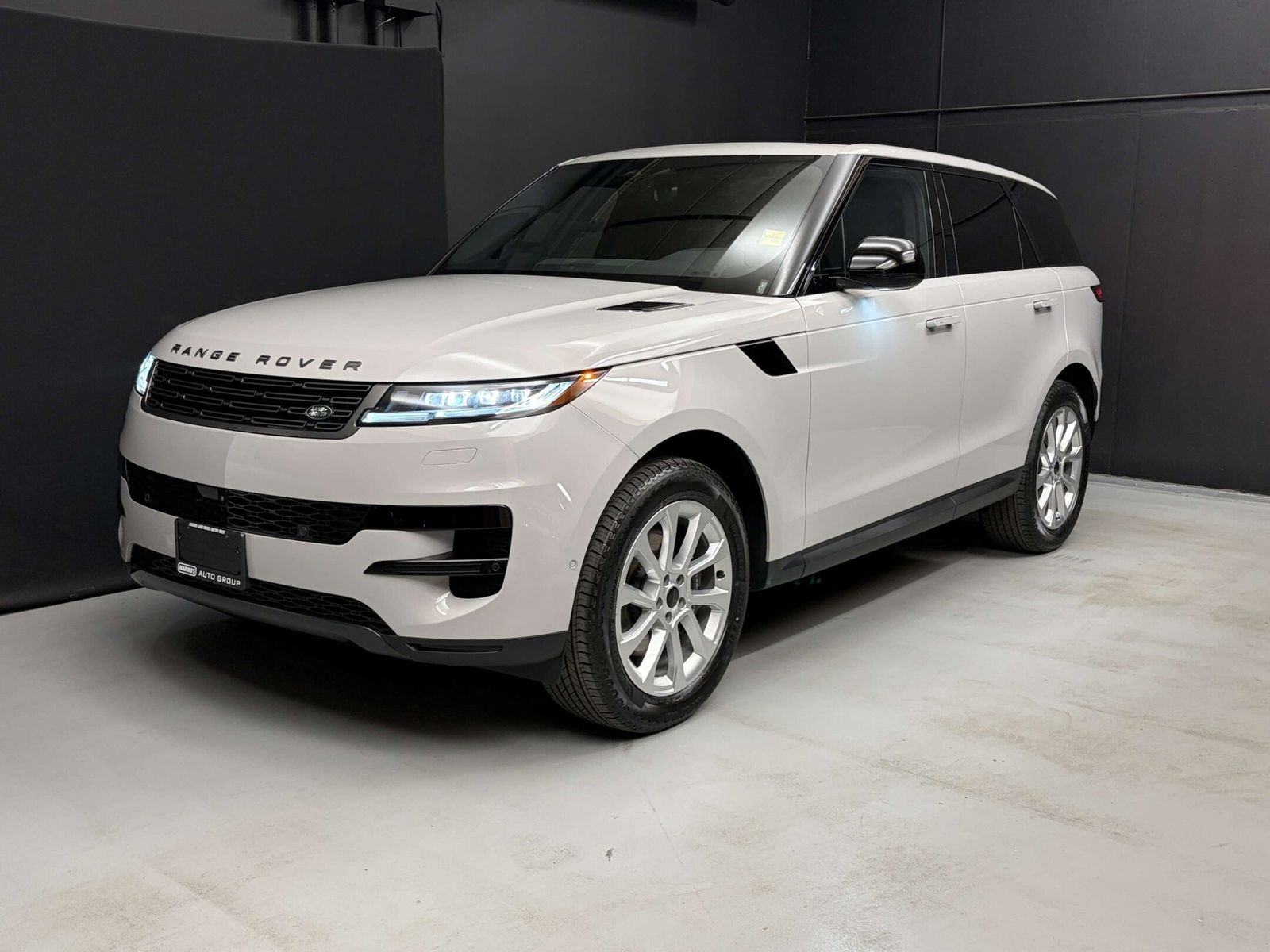 New 2026 Land Rover Range-Rover-Sport S 26LR648132