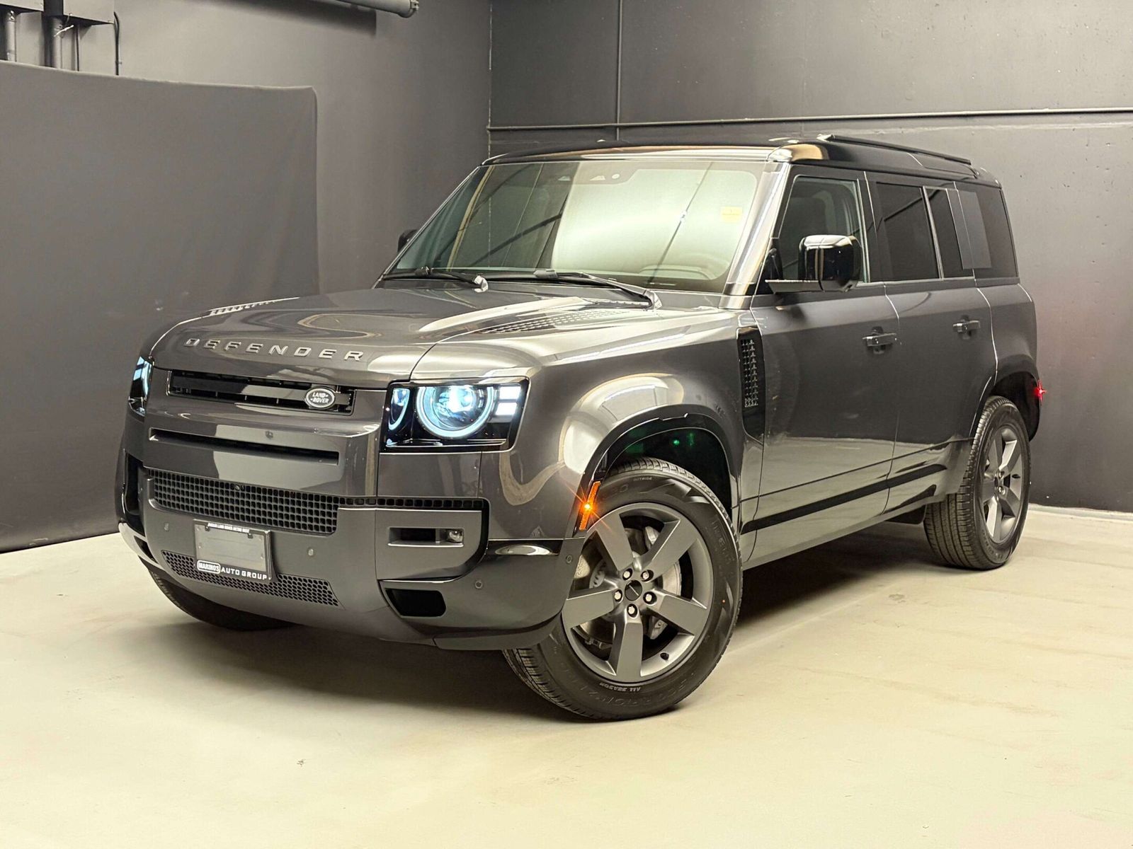New 2026 Land Rover Defender X-dynamic-SE 26LR666331