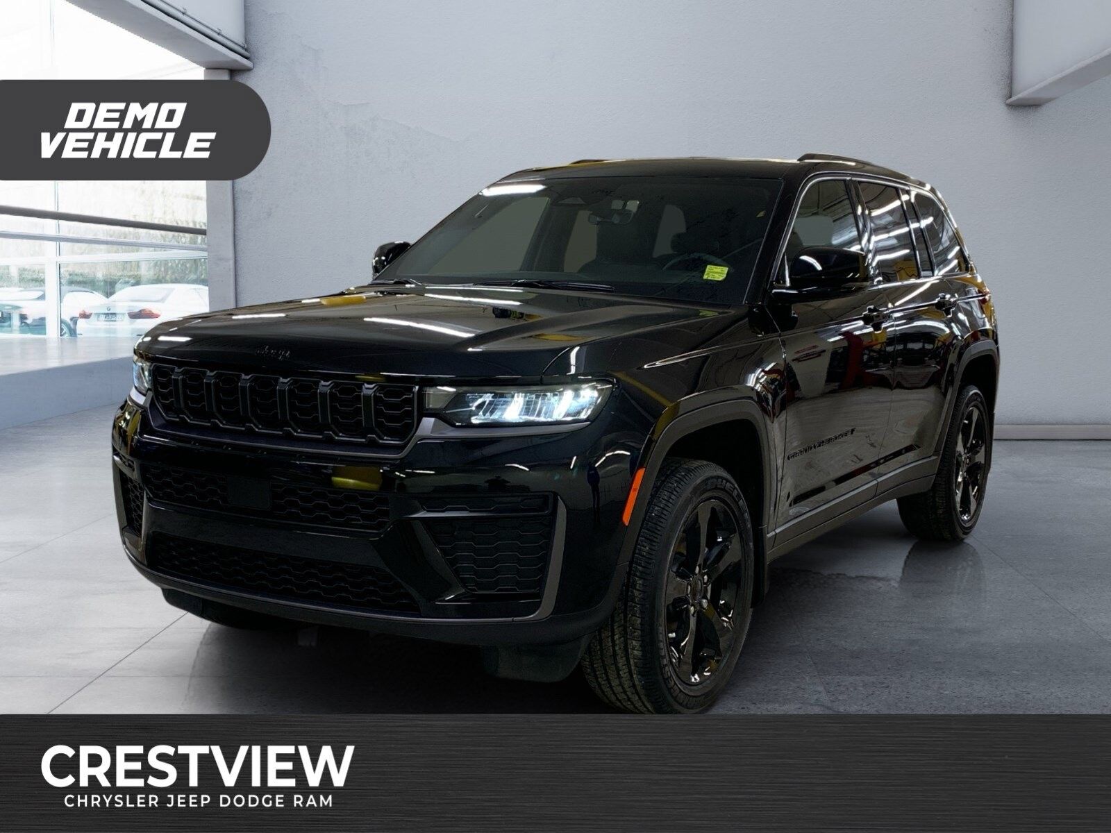 New 2026 Jeep Grand-Cherokee Altitude 26JGC0007