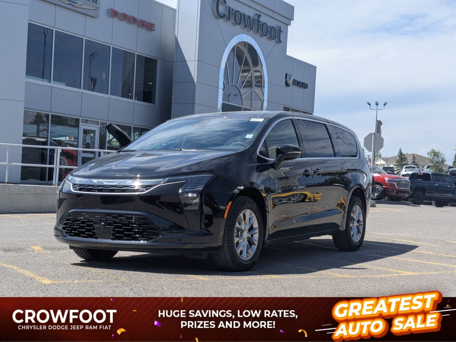 New 2027 Chrysler Pacifica Select 270001
