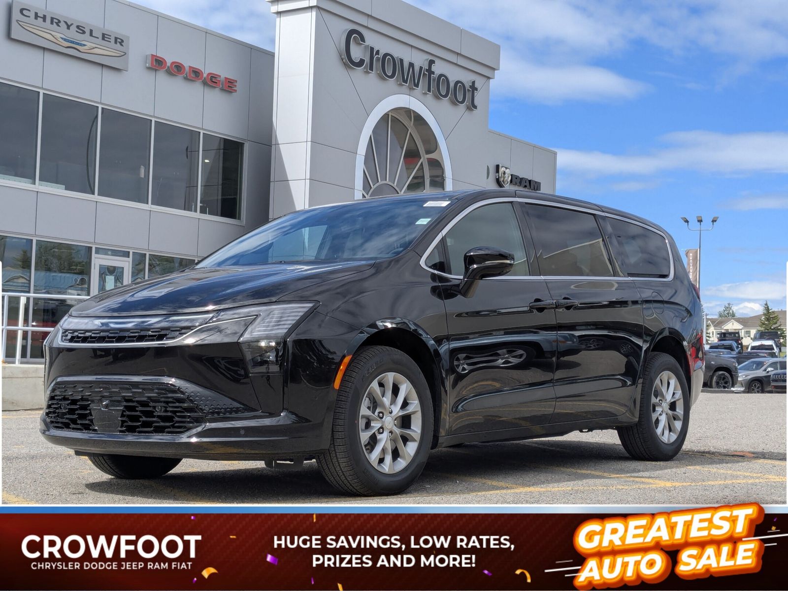 New 2027 Chrysler Pacifica Select 270016
